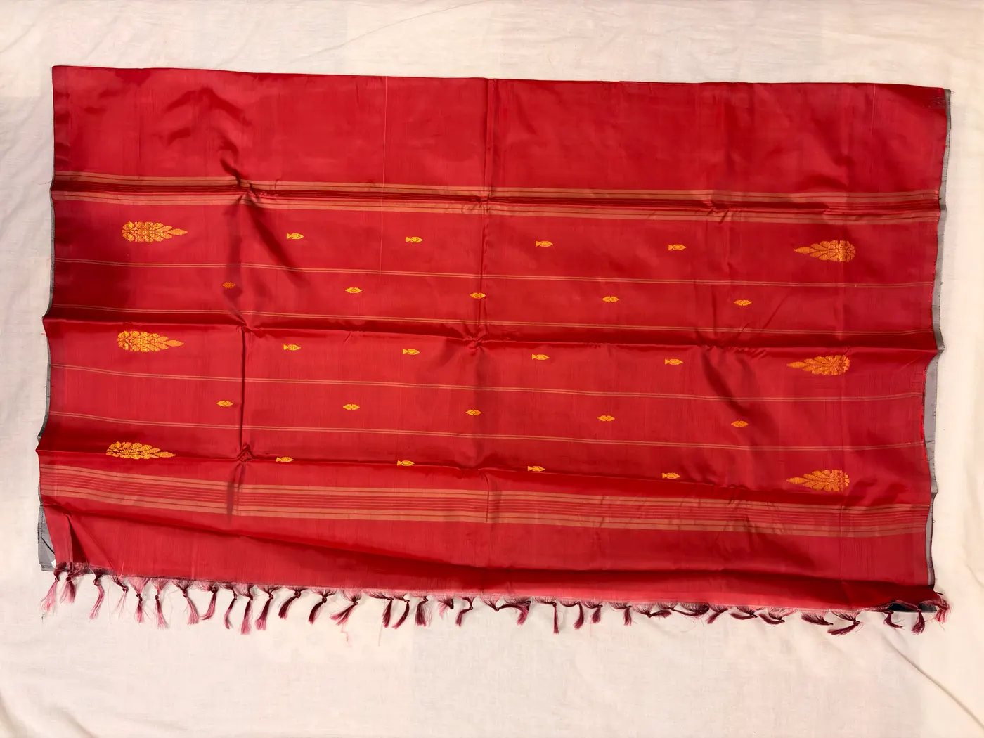 Eiyam & Kempu Handloom Vaallai Pattu Saree — 4