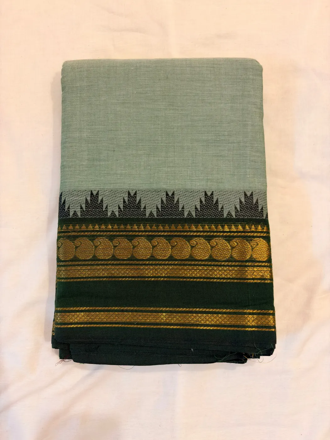 Kanchi Cotton Green saree With Dark Green Temple Border — 2